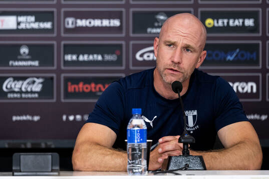 Head coach Henrik Rydström