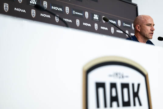 Head coach Henrik Rydström