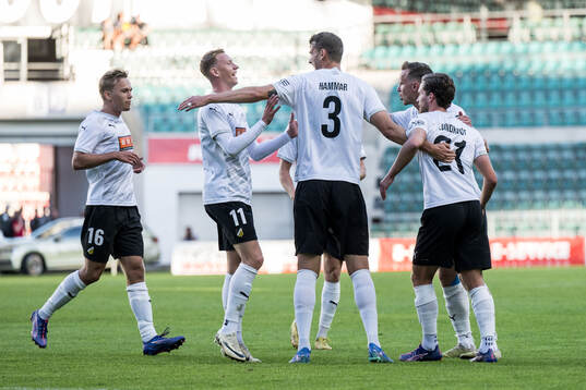 Adam Lundqvist of Häcken celebrates with team mates after 0-1