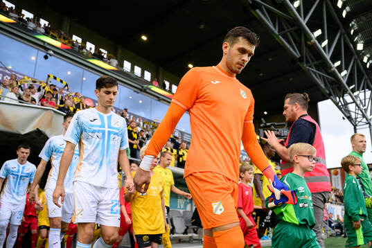 Goalkeeper Martin Zlomislic of Rijeka ahead of the UEFA Europa League qualification match between Elfsborg and Rijeka on August 15, 2024 in Borås. 