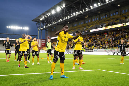 Michael Baidoo of Elfsborg celebrates