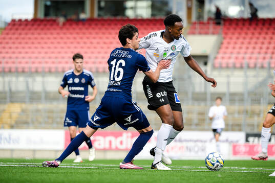 Gefles Kevin Persson och Örebros Hamse Shagaxle