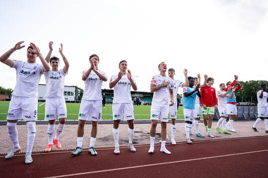 Helsingborgs spelare jublar