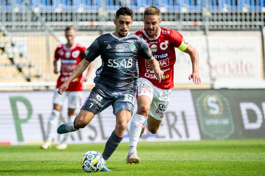 Brages Emil Tot Wikström och  Degerfors Johan Mårtensson