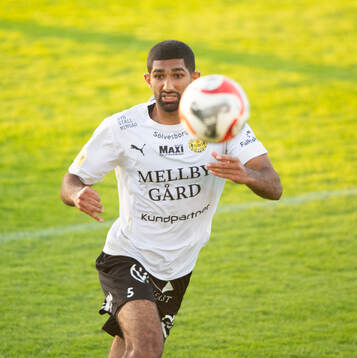 Mjällbys Abdullah Iqbal i matchen i Svenska Cupen mellan IFK Hässleholm och Mjällby AIF i Hässleholm 21 augusti 2024.