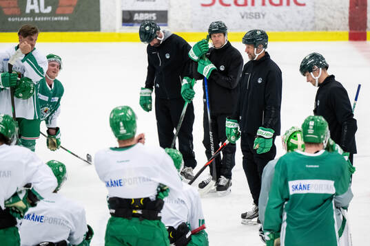 Assisterande tränare Pelle Prestberg, tränare Roger