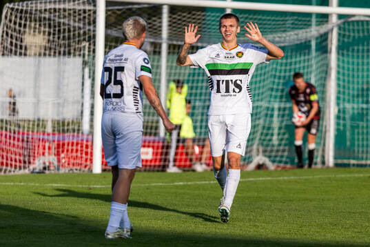 GAIS Lucas Hedlund jublar