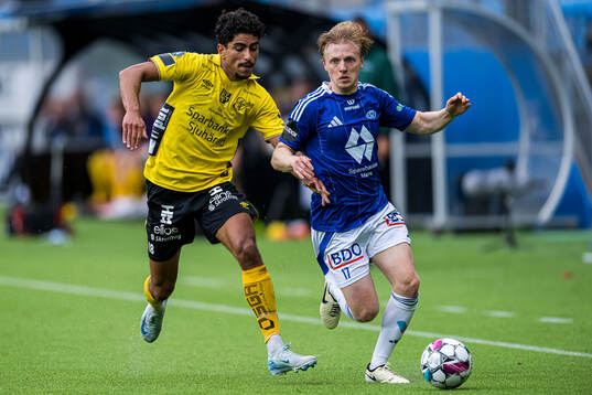 Ahmed Qasem of Elfsborg and Mats Møller Dæhli of Molde