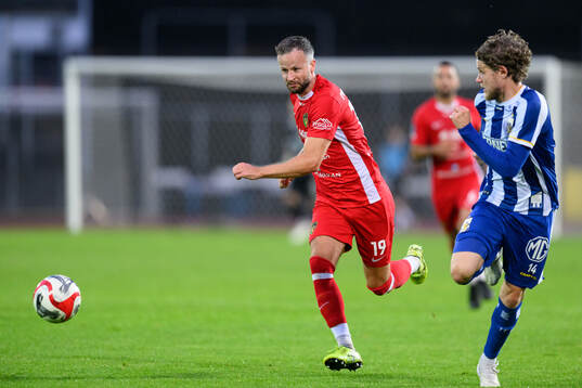 Ariana FCs Robert Lundström och IFK Göteborgs Gustaf Norlin