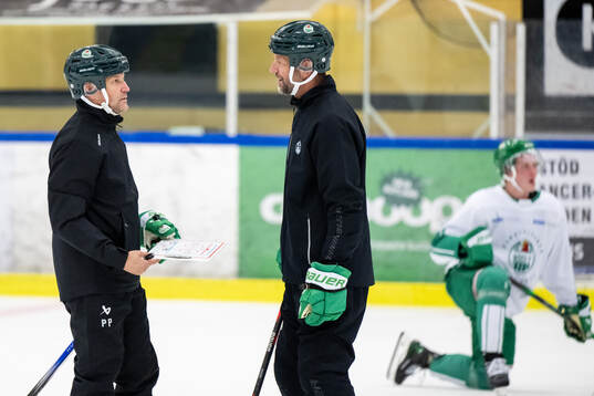 Assisterande tränare Pelle Prestberg och tränare Roger