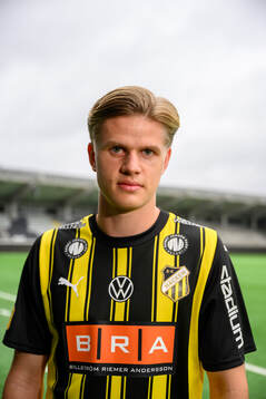 Häckens nyförvärv Ben Engdahl poserar för ett porträtt den 23 augusti 2024 i Göteborg. 
