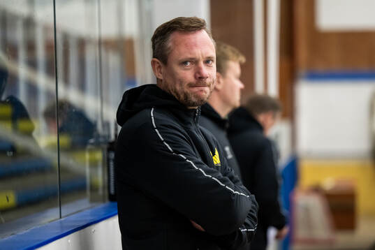 Västerås tränare Karl Helmersson