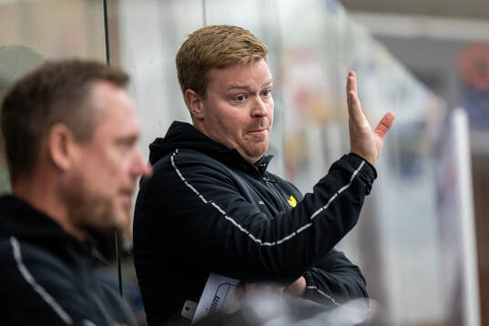 Västerås assisterande tränare Eric Karlsson