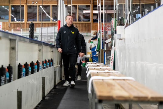 Västerås tränare Karl Helmersson