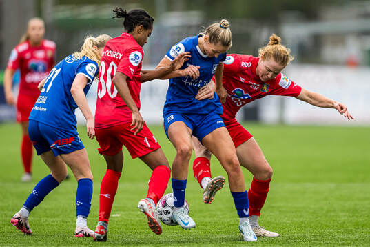 Marina Heggernes Jensen of Åsane and Oline Brekke Fuglem of Røa