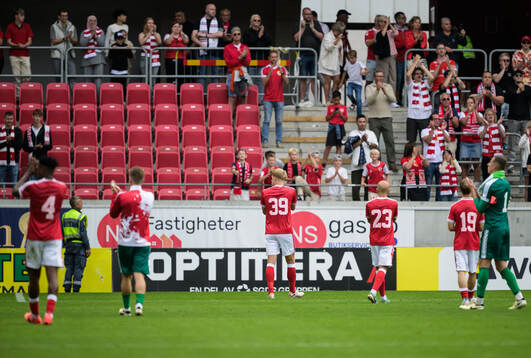Kalmar spelar