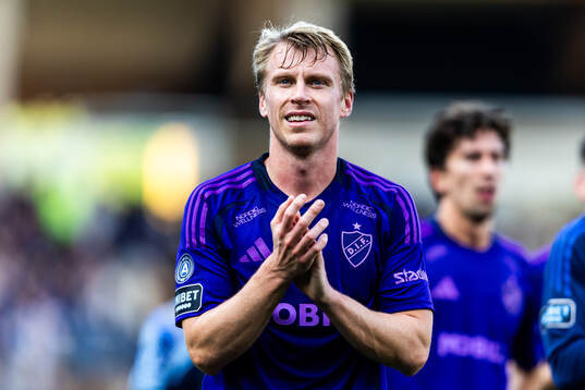 Djurgårdens Rasmus Schuller jublar