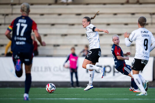 Häckens Anna Anvegård