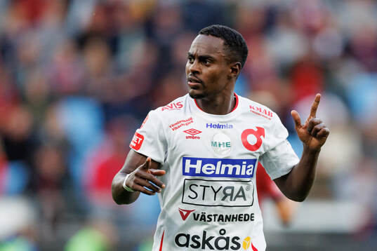 Degerfors Nahom Girmai Netabay jublar efter 0-2