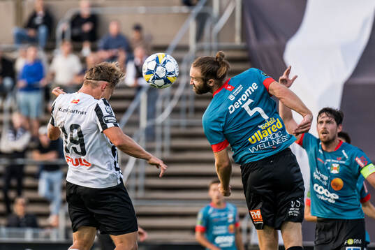 Landskronas Vincent Sundberg och Varbergs Oskar Sverrisson