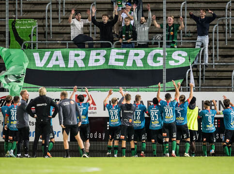 Varberg spelarna jublar
