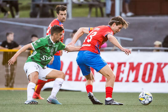 Brages Emil Tot Wikström och Helsingborgs Wilhelm Loeper