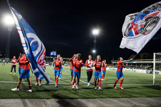Helsingborgs spelarna jublar efter seger
