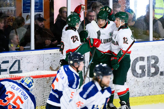 Frölundas David Edstrom jublar