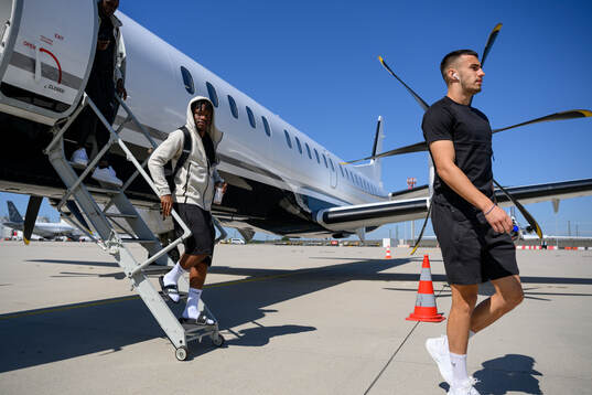 Jeremy Agbonifo and Srdjan Hrstic travel with Häcken to