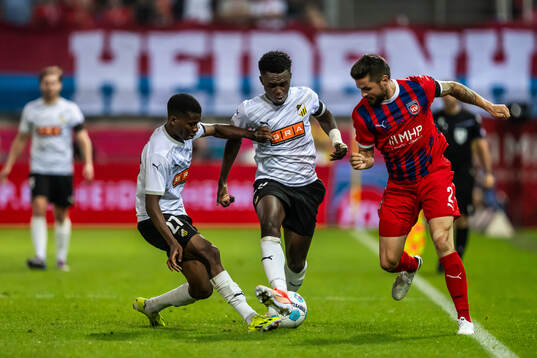 Akoua Romeo Amane and Zeidane Inoussa of Häcken