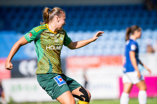 IFK Norrköpings Sara Kanutte Fornes jublar efter 0-1 målet