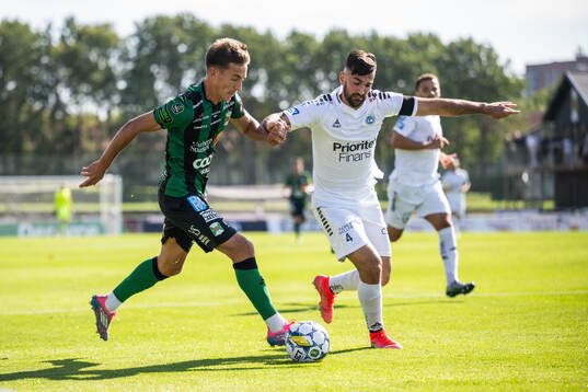 Varbergs Anton Kurochkin och Utsiktens Allan Mohideen