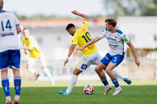 Falkenbergs Leonardo Farah Shahin och Onsalas Alexander Levinson