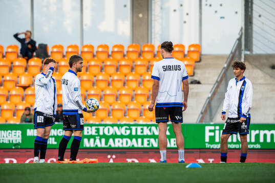 Sirius spelare värmer upp