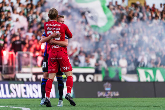 Sirius spelare jublar efter 0-1