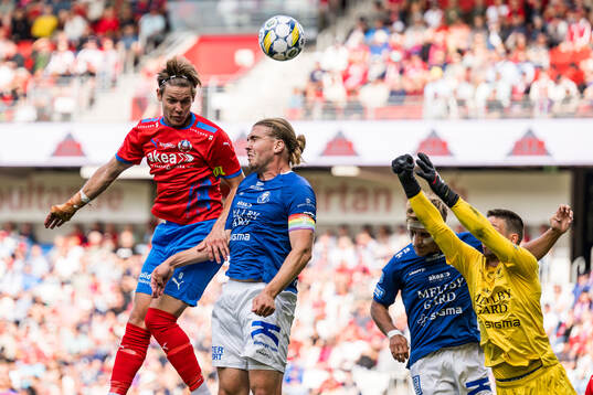 Helsingborgs Taylor Silverholt och Trelleborgs Charlie