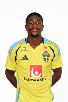 Josafat Mendes poses for at portrait