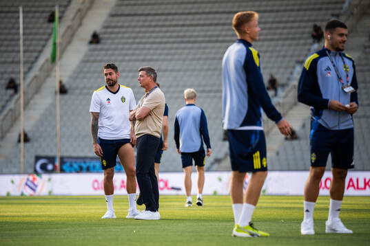 Goalkeeper Kristoffer Nordfeldt and head coach Jon Dahl