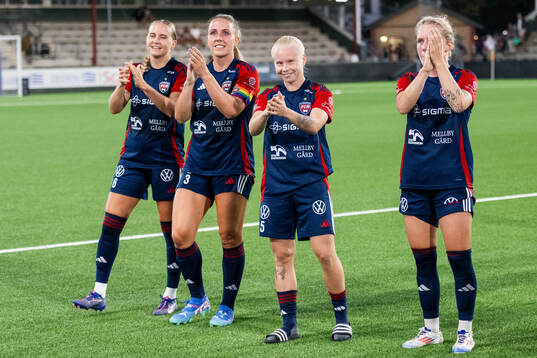 FC Rosengårds Gudrun Arnardottir, Anni Hartikainen, Emilia