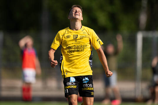 Elfsborgs Lucas Eliasson jublar