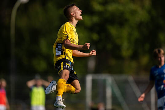 Elfsborgs Lucas Eliasson jublar