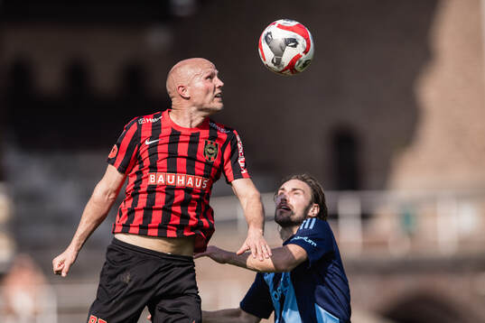 Brommapojkarnas Jesper Arvidsson och Djurgårdens Kevin Walker