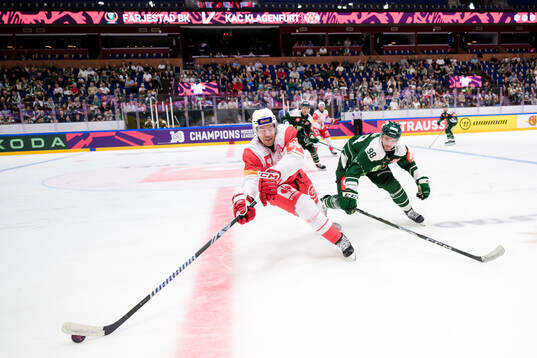 Jesper Jensen Aabo of Klagenfurt and Marian Studenic of