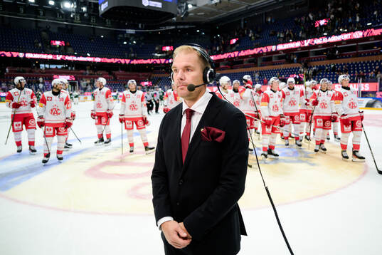 head coach Tomas Mitell of Färjestad