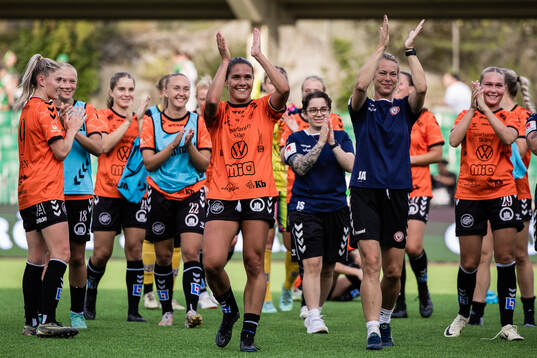 Bla gjennom flere bilder av Kristianstads DFF