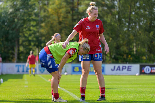 Vittsjös Nellie Persson och Sandra Lynn