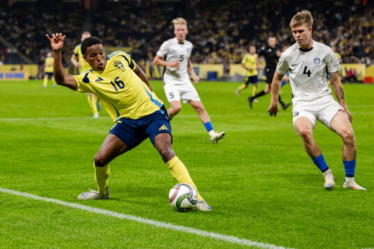 Niclas Eliasson of Sweden and Kristo Hussar of Estonia