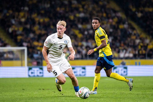 Rocco Shein of Estonia and Niclas Eliasson of Sweden