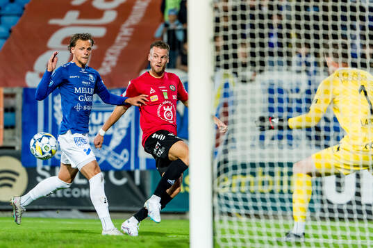 Örebros Samuel Kroon och Trelleborgs Fredrik Martinsson