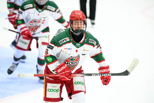 Modos Emma Seitz jublar